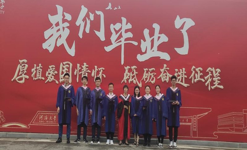 润物无声洒春晖