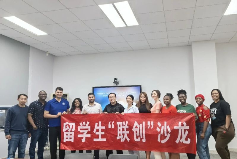 提升他们的求职技能和竞争力