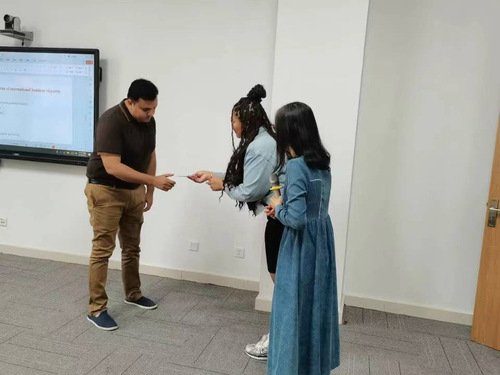 对照阅读其实为了深化好运彩app新人